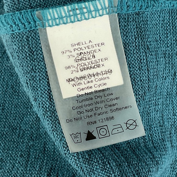 Title Nine Universal Crewneck Tunic Top - Picture 8 of 9